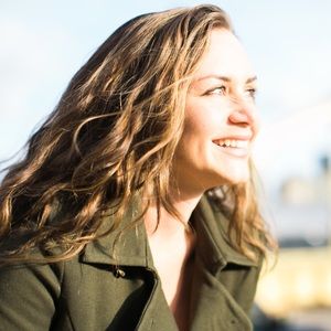 Meet your Posher, Julie